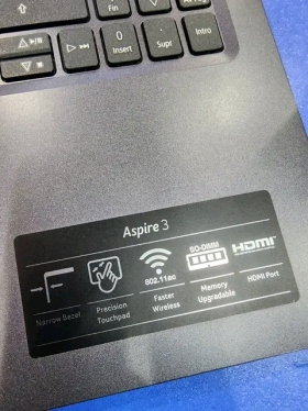 Acer Aspire 3 Ryzen 3 Radeon 2 gb  Acer Aspire 3 ryzen 3 disque ssd 256go ram 8go écran 15pouces carte graphique radeon 2go dédiée avec une très bonne autonomie. État comme neuf. Facture plus garantie 6mois. Livraison 2000