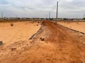 Terrains viabilisés TF à Tivaouane Peulh Lotissement de terrains viabilisés dans le département de Rufisque à Tivaouane Peulh avec des parcelles de 150 à 300m2.
La cité se situe à 30mn du centre-ville, proche de la sortie de la VDN 3 de la cité APIX vers la route de Namora.
Prix à partir de 12 millions fcfa jusqu