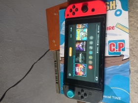 Nintendo Switch flashée avec des jeux Nintendo Switch flashée avec plein de jeux comme Fifa 2022 et autres.