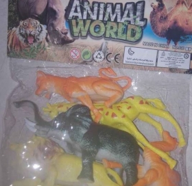  Jouets plastique animaux sauvage Cet article est un ensemble de jouets d