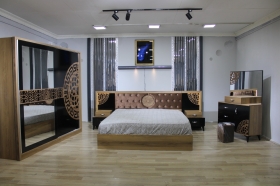 Chambre à coucher   p2 Pour un montant de six cent cinquante mille francs cfa offrez-vous une magnifique chambre à coucher de chez Inovmeuble et permettez à la personne fabuleuse et exceptionnelle que vous êtes de passer des nuits douces et merveilleuses..

Livraison et montage gratuit dans la ville de Dakar 