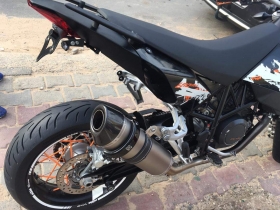 Moto KTM 690 sm